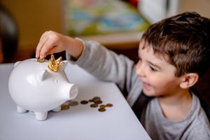 איך לחסוך כסף לילדים